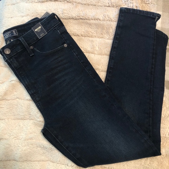 Abercrombie & Fitch Denim - NWT ABERCROMBIE Simone high rise jean